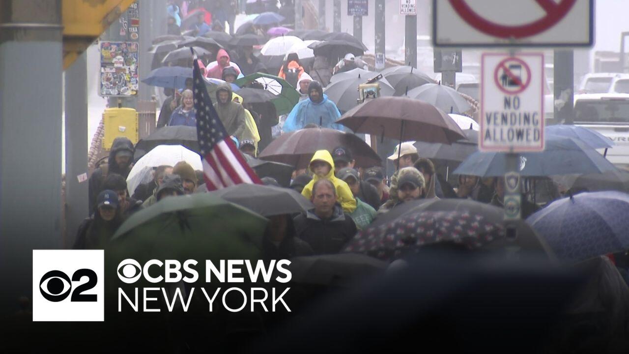 Ruck march across Brooklyn Bridge held to honor fallen service members