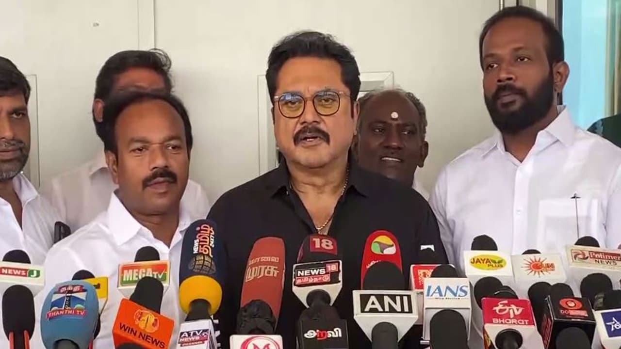 Petrol crosses Rs 100 in Delhi; Sarathkumar blames global factors
