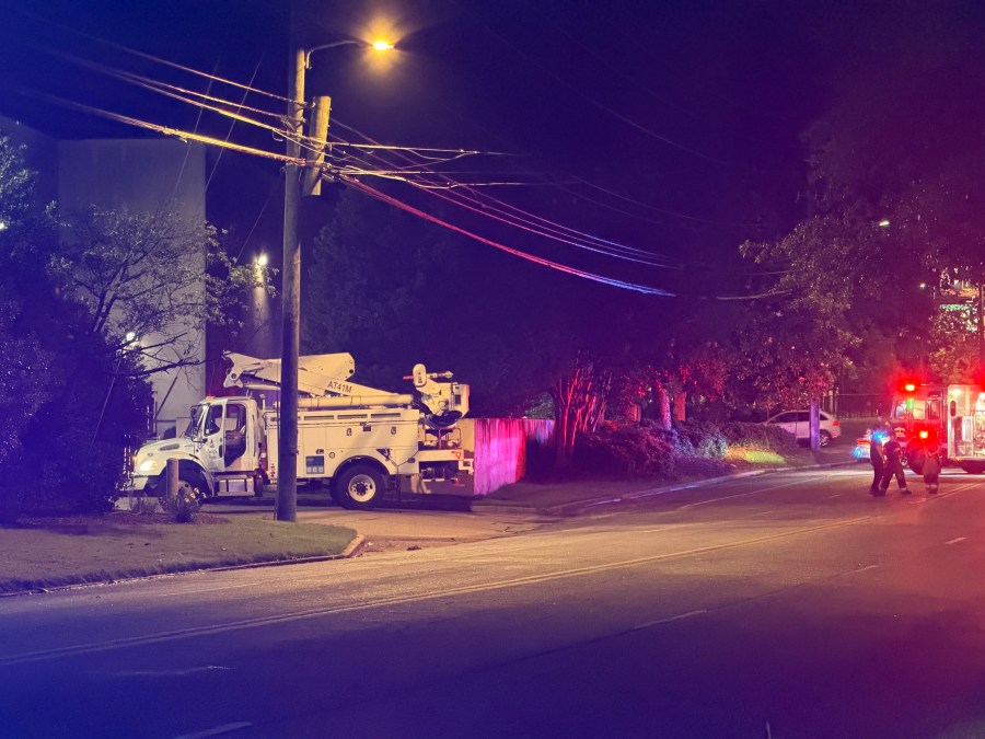 Power line catches fire near Overlook at Midtown Apartments