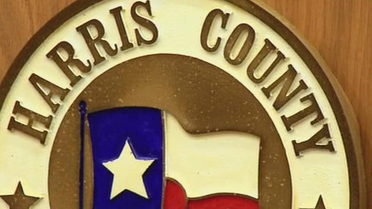 Man charged in shooting that left 2 dead at Spring apartment complex ...