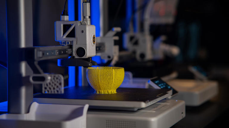 3 hidden 3D printing costs you need to know before you start