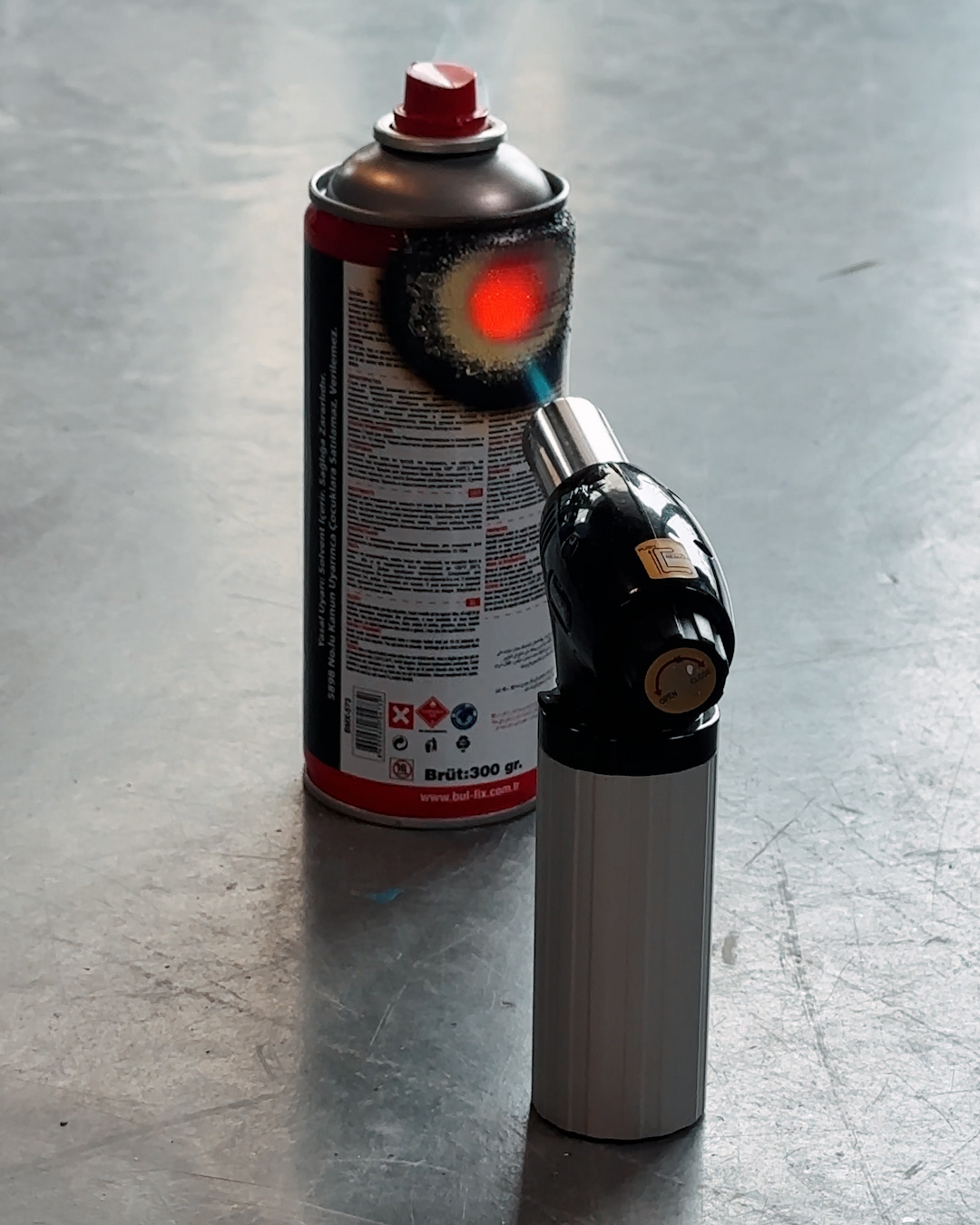 How many seconds can this spray can take? ⏱🔥