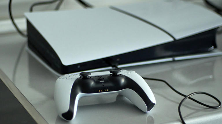 Your PlayStation 5 might be upside down, but you're not alone