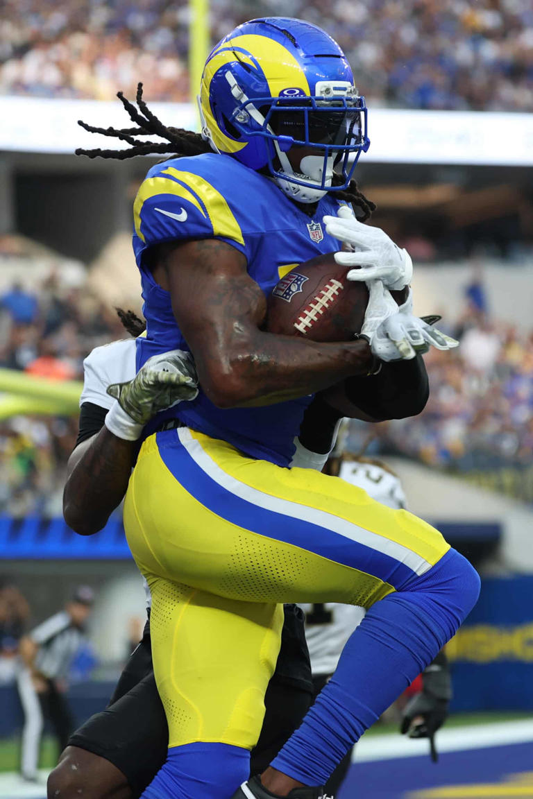 Los Angeles Rams WR Davante Adams honors bet with camp kid
