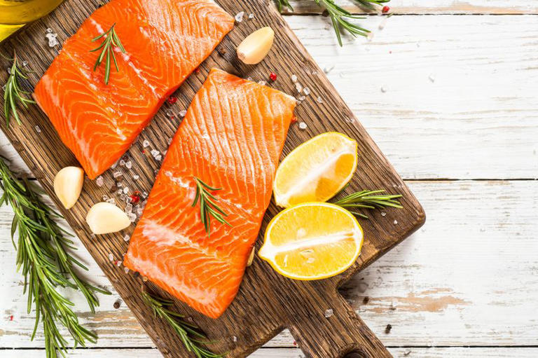 I cooked salmon in the oven, microwave and frying pan — 1 was far juicier