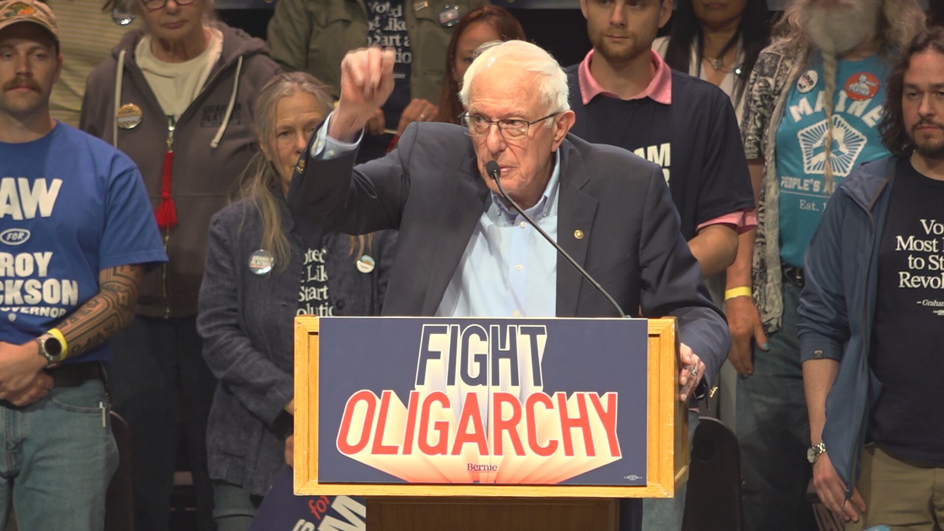 Bernie Sanders draws hundreds at rally event in Orono with Maine candidates Graham Platner and Troy Jackson