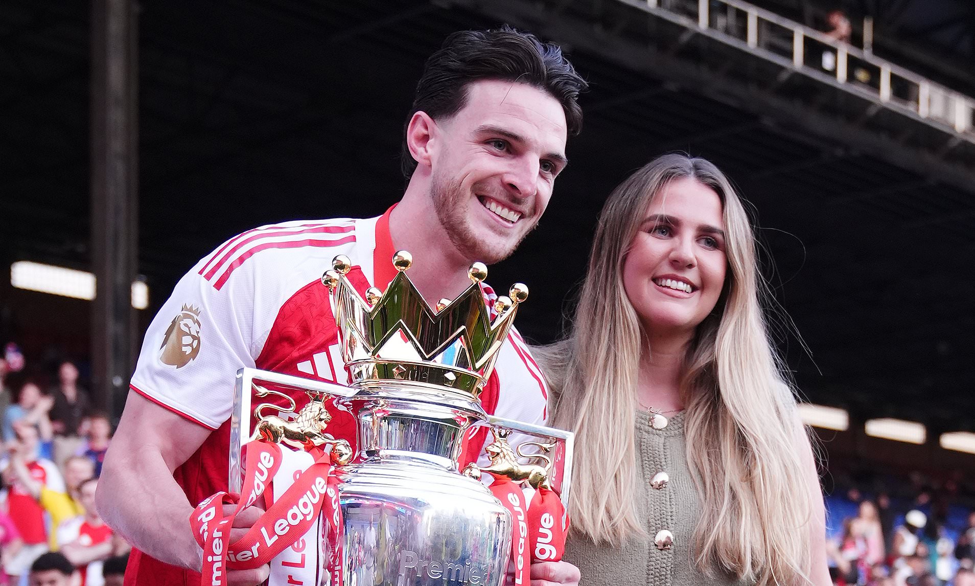 Declan Rice joined by girlfriend Lauren Fryer to celebrate Arsenal's ...