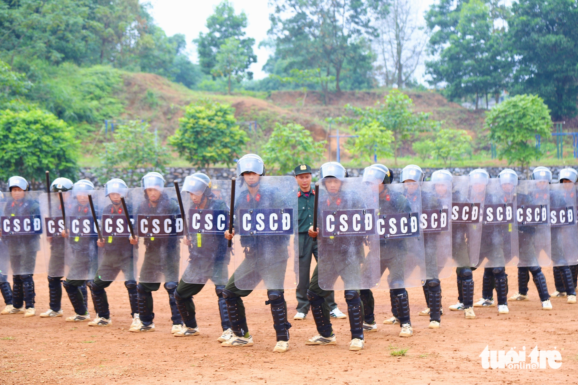 Tân binh công an mồ côi cha mẹ: 'Tôi không còn đơn độc trong quân ngũ'
