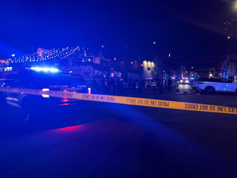 Police investigate shooting near Wonderlove food cart pod in SE Portland