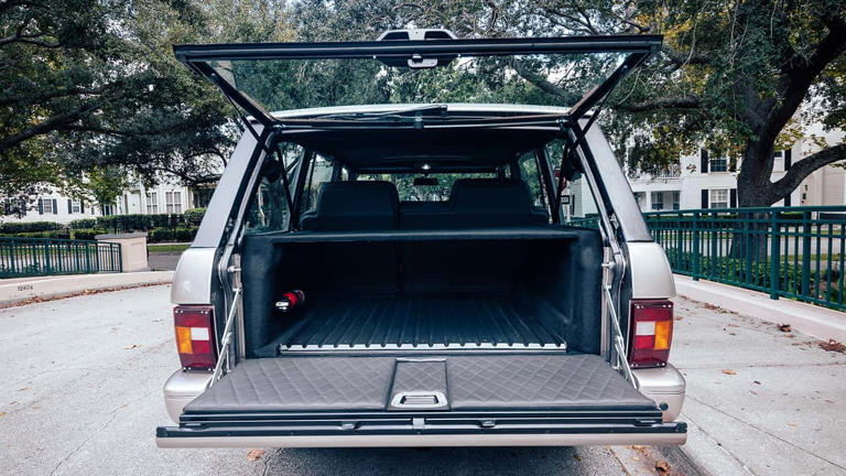Range Rover Classic da 800 CV: il restomod più folle