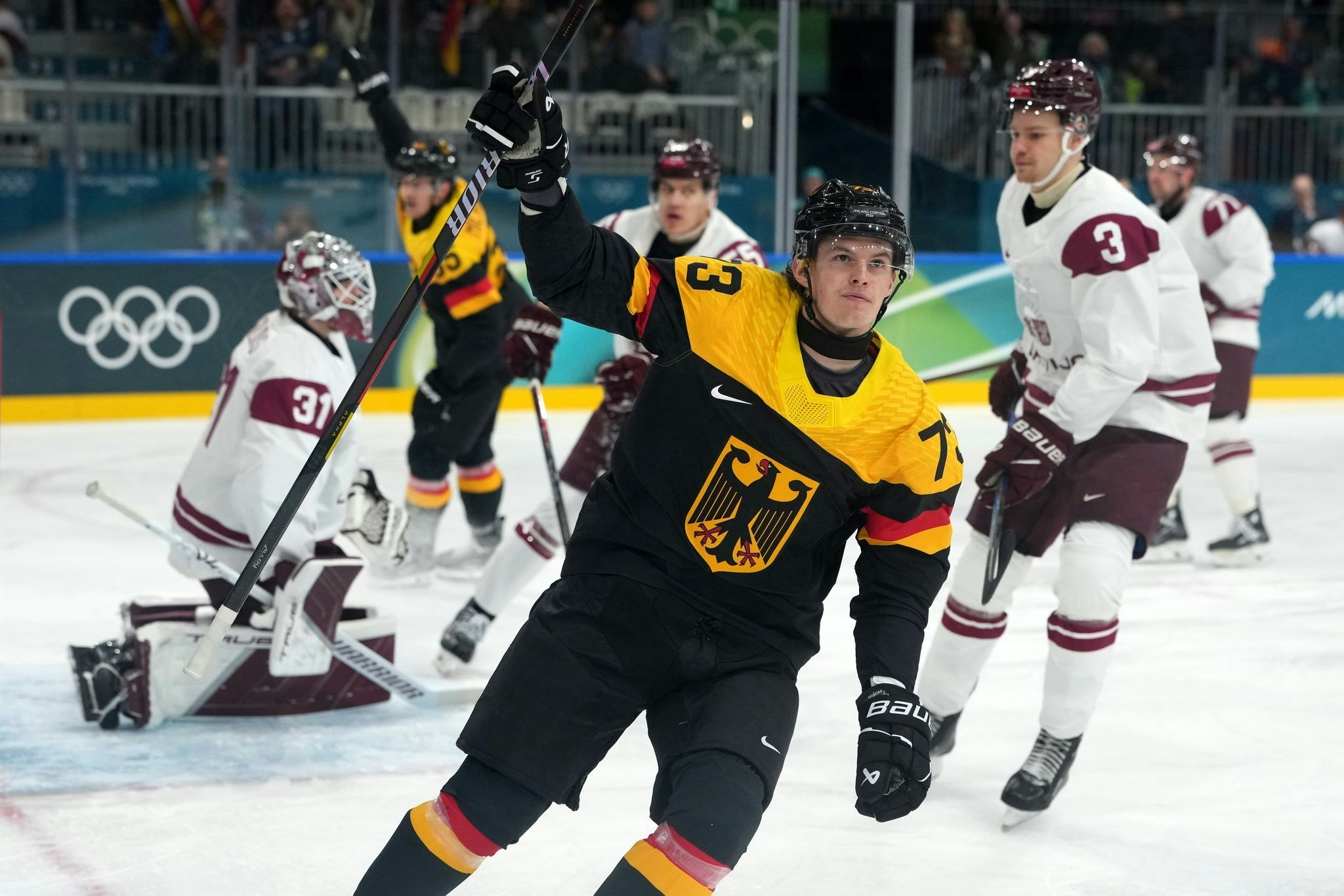 Kölner Hai muss gehen: NHL-Profi Lukas Reichel rückt für Dominik Bokk ...
