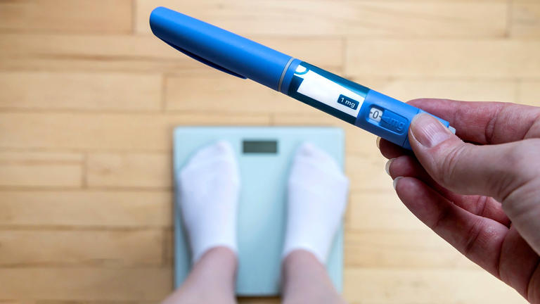 Experimental obesity drug outperforms traditional weight-loss ...