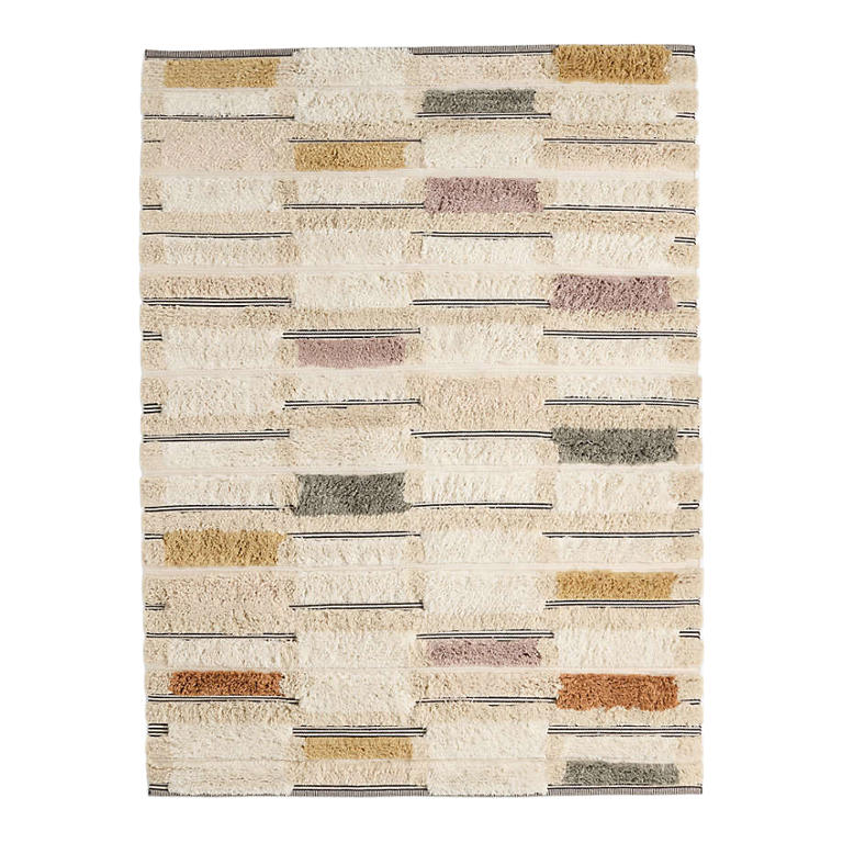 16 striped rugs that do the decorating for you