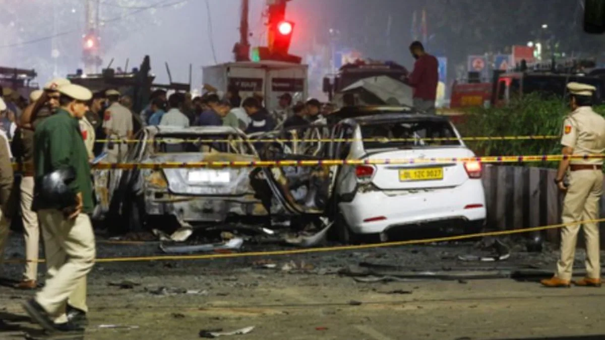 NIA files 7,500-page chargesheet against 10 persons in Red Fort bomb ...