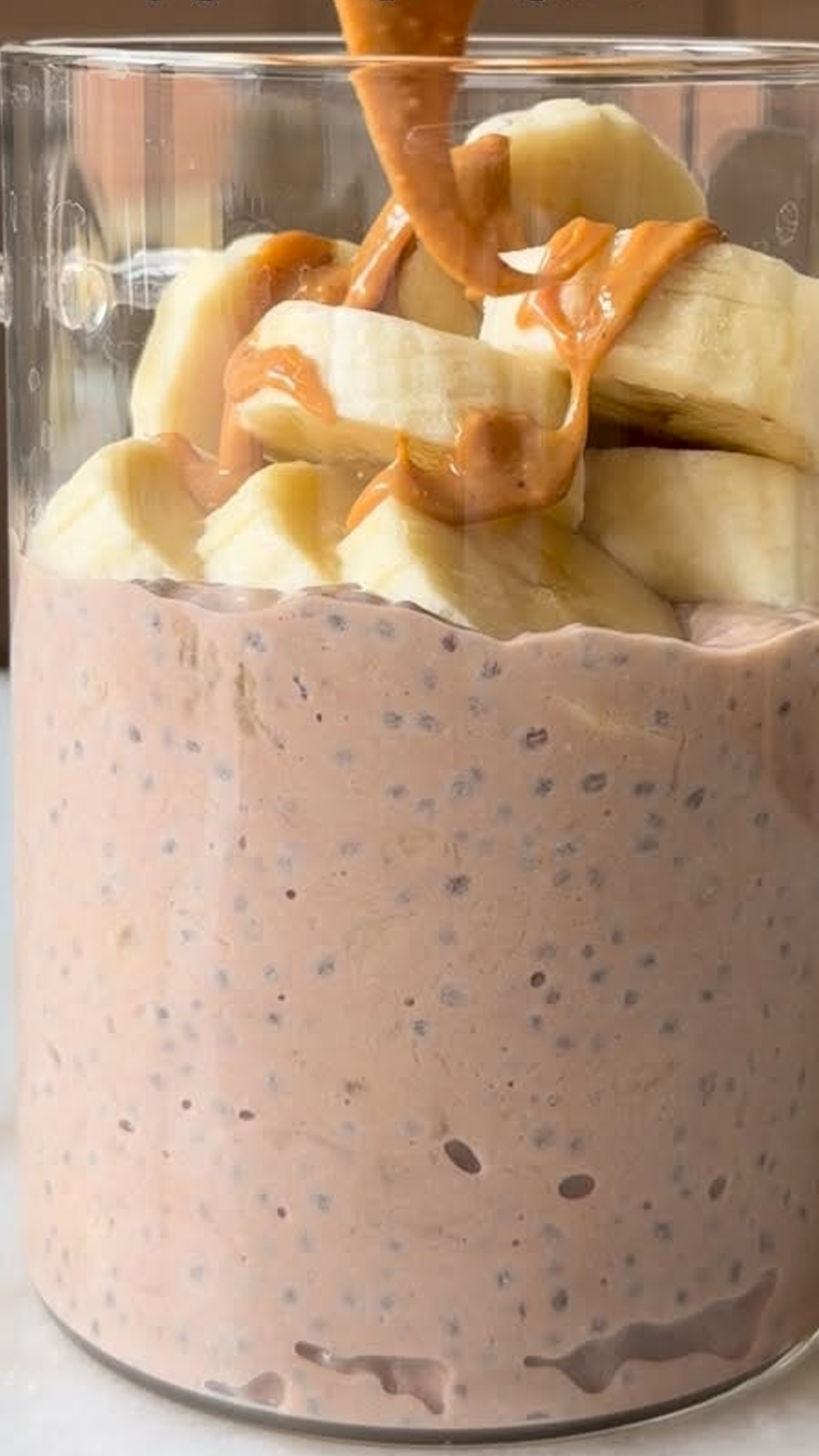 Chocolate banana chia pudding