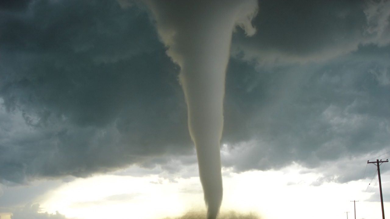 Severe storms target the Plains this weekend with supercells, large ...