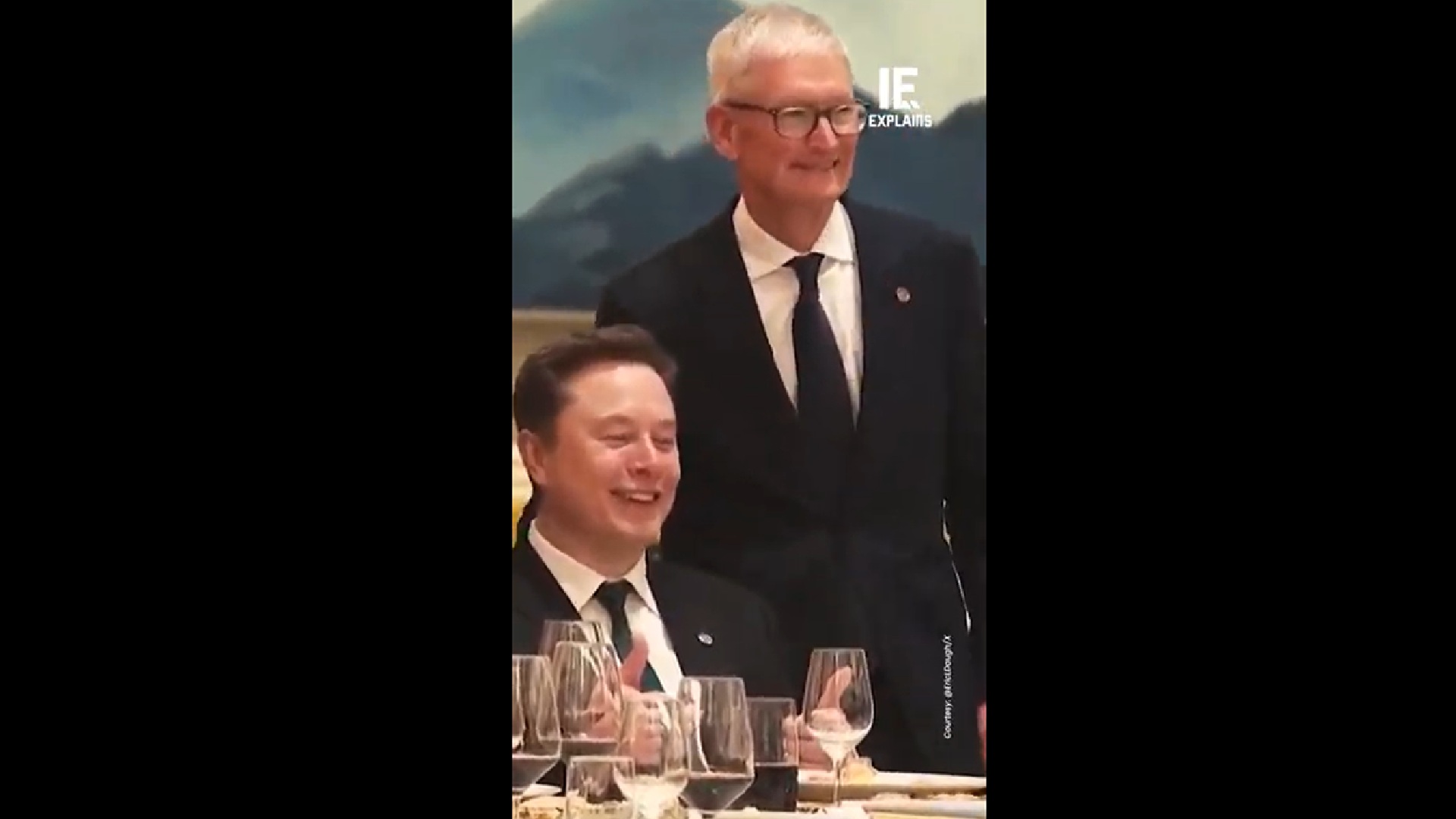Watch: Elon Musk poses with Apple CEO Tim Cook at state banquet in China