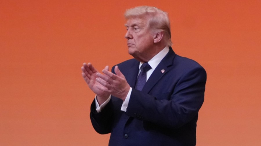 Trump says China agreed to buy soybeans, energy, Boeing jets