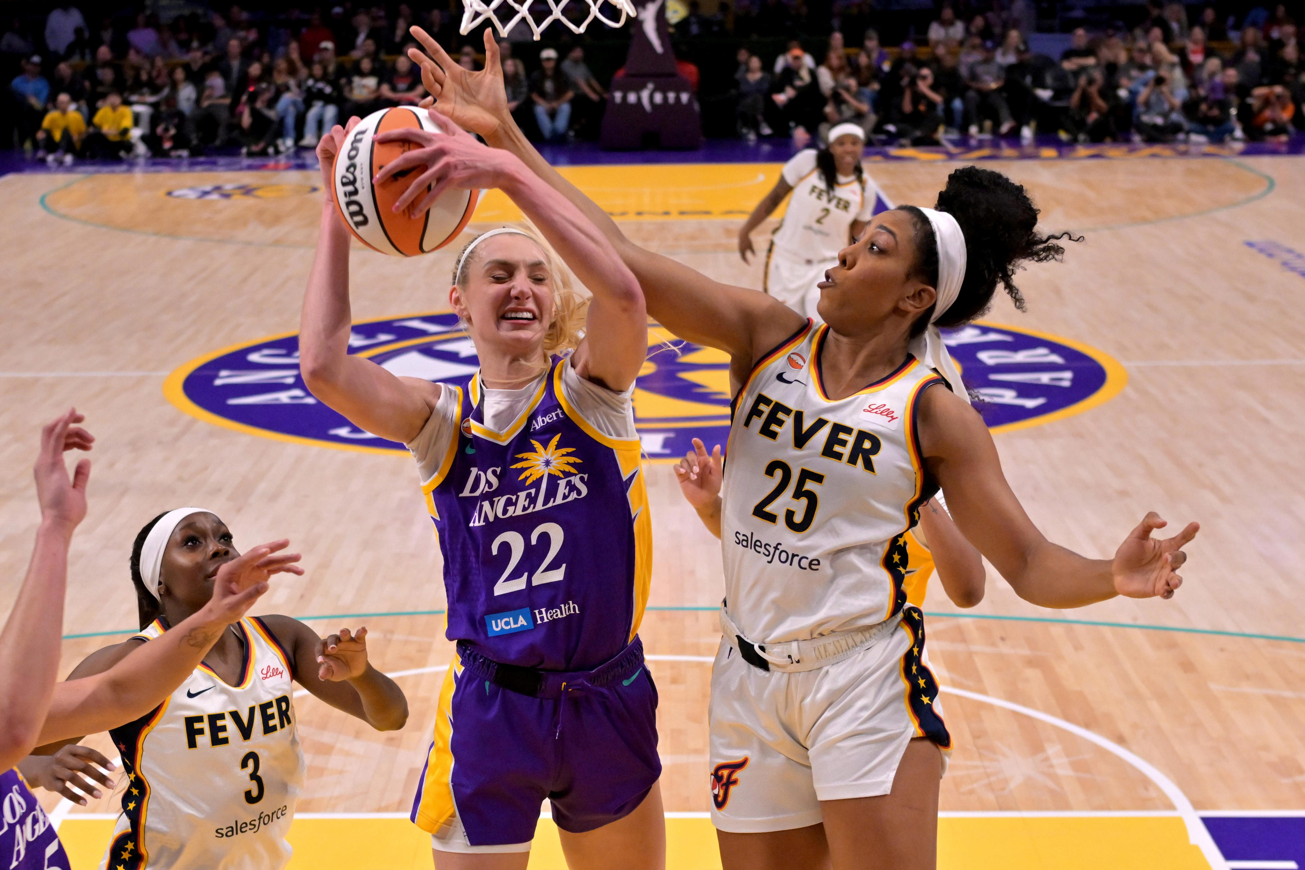 Monique Billings proves she's going to be big for Indiana Fever in ...