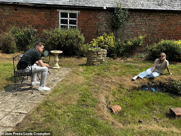 Millionaire on Rich House, Poor House helps co-star clear £12,000 debt ...