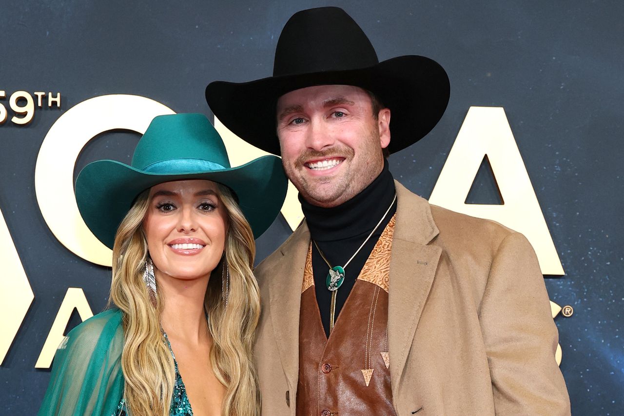 Who is Lainey Wilson's husband, Devlin 'Duck' Hodges? All about the ...