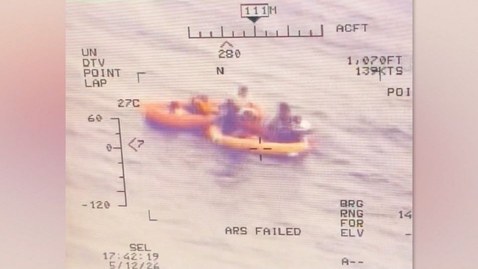 US Coast Guard rescues 11 stranded at sea