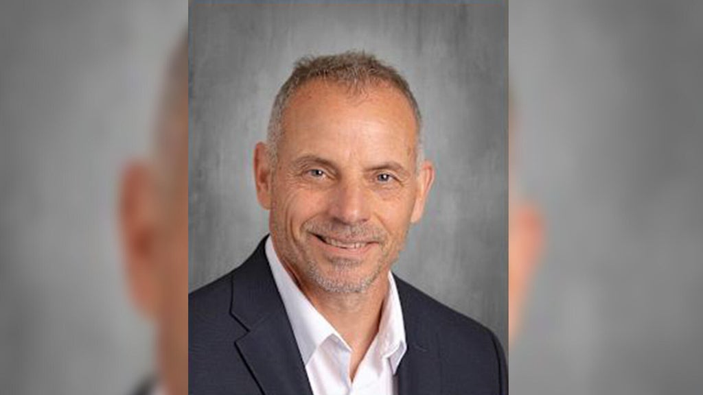 Anoka-Hennepin School District announces new superintendent Greg Cole