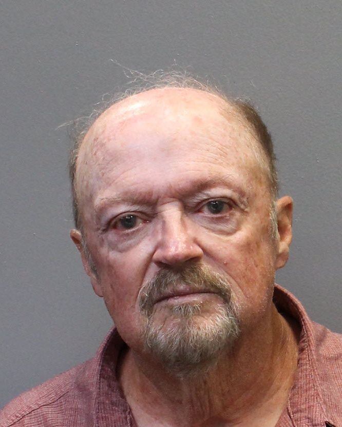 Former Knox County sheriff, assistant chief turn themselves in on ...