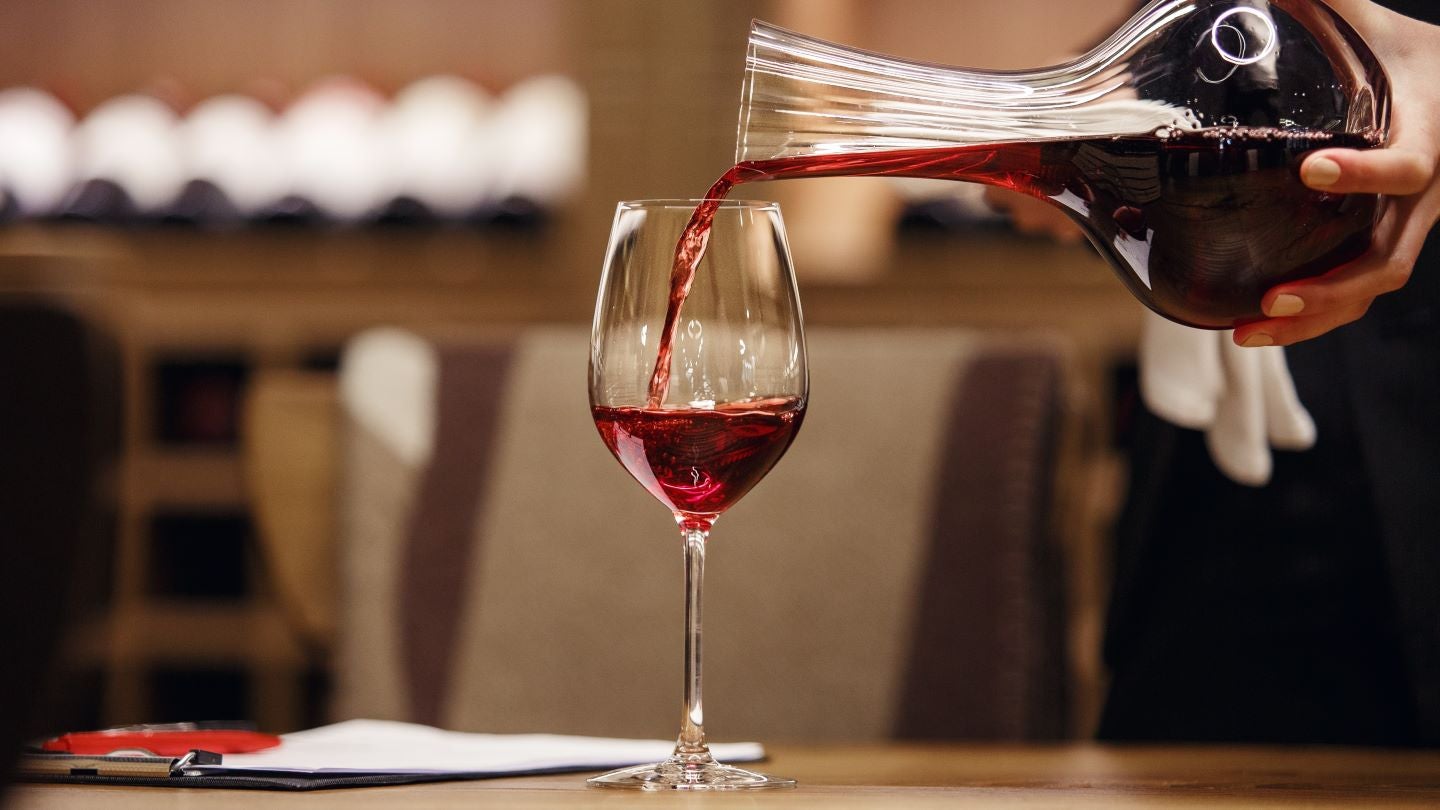 Wine consumption fell again in 2025, OIV says