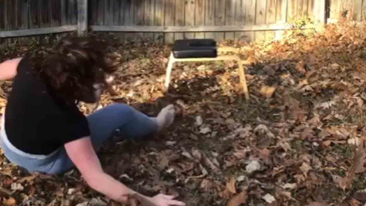 Unapologetically authentic girl crazily fails to do a handstand during yoga