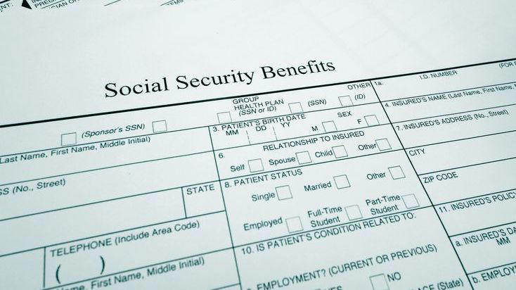 Ask an advisor: How to calculate spousal benefits if my wife retires 2 ...