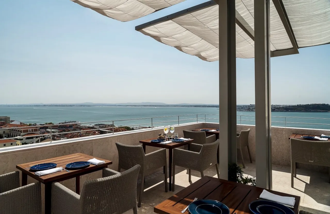 Rooftop, cocktails e música: Verride Palácio de Santa Catarina ...