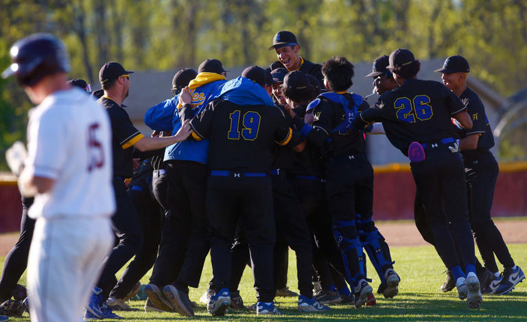 High school baseball rankings for May 14: Elevating the champions