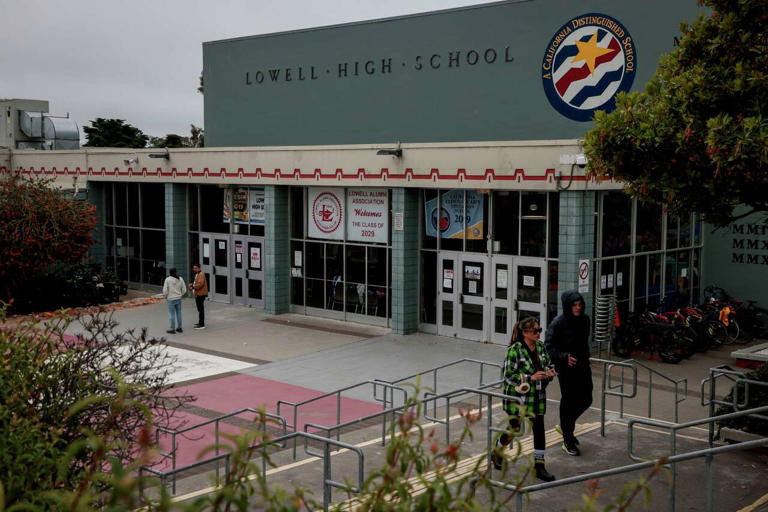 Lowell High has spent years recruiting Black students. Just 7 plan to ...