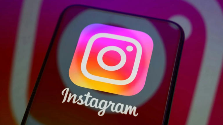 What are Instagram Instants? Everything to know about the BeReal style ...