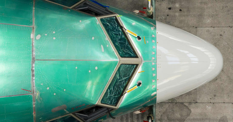 Boeing flags 737 Max software glitch affecting some automated approach ...