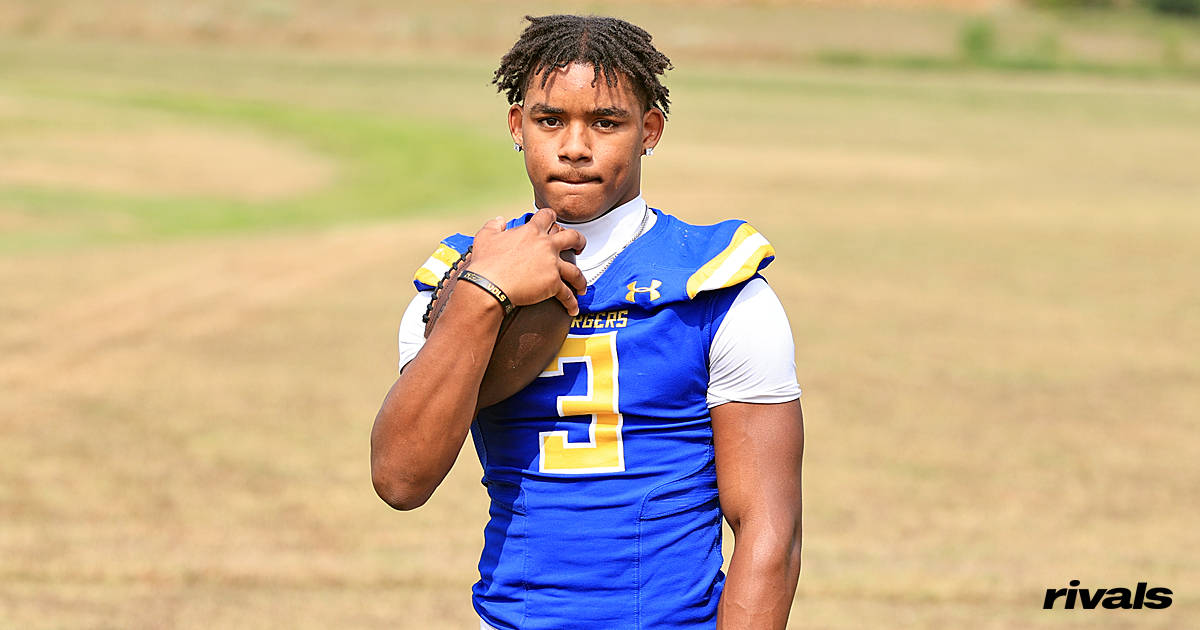 A Kentucky 4-star cornerback target is ready to announce his decision