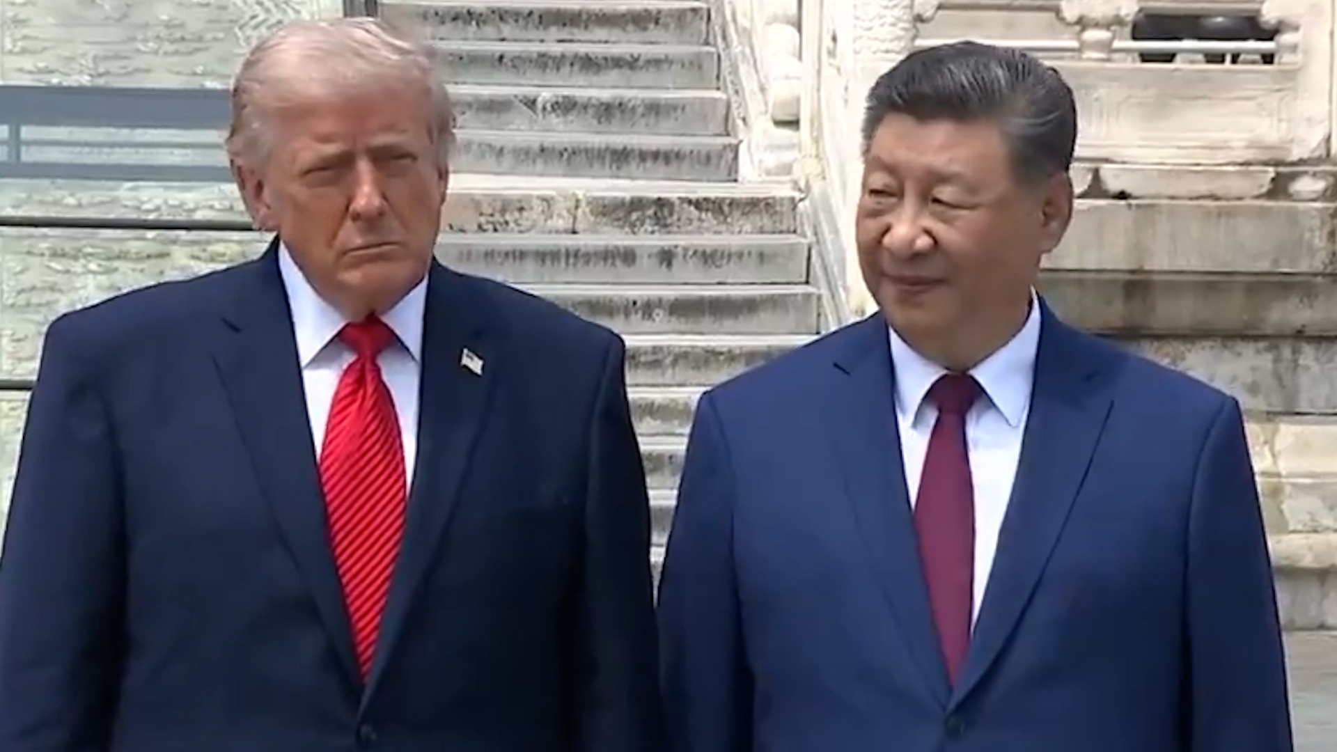 Trump ignores question about Taiwan with Xi Jinping next to him