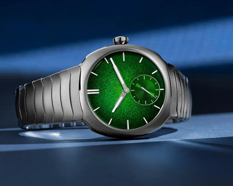 My favorite sleeper sports watch gets its most striking rendition yet