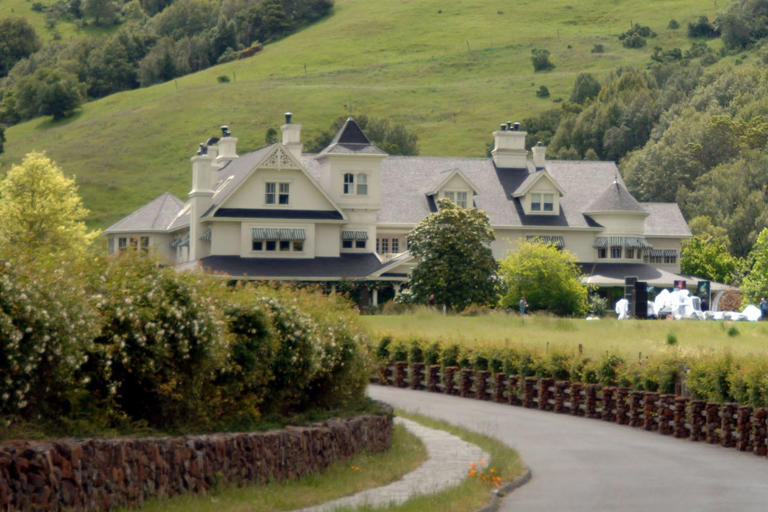 George Lucas' Skywalker Ranch features 3 restaurants, a movie theater ...