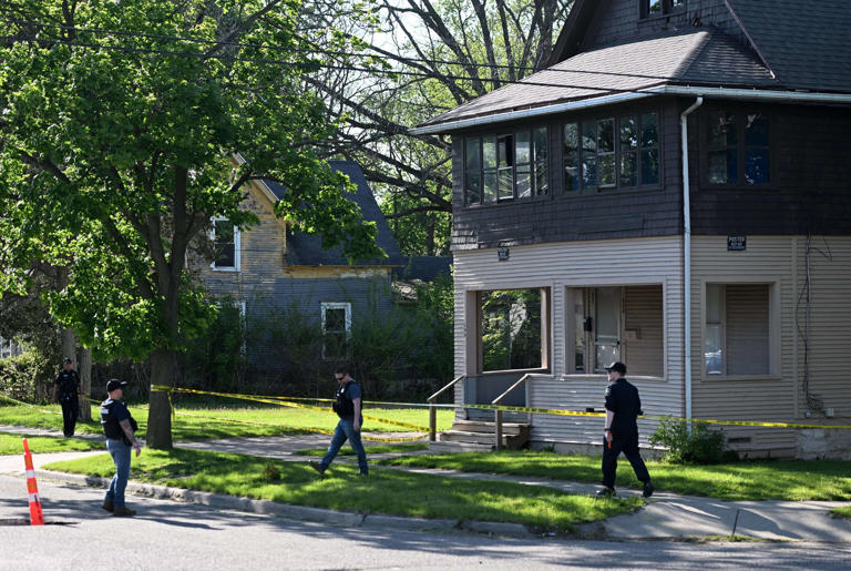 Bond set at $250K for woman accused of injuring 4 in Jackson shooting