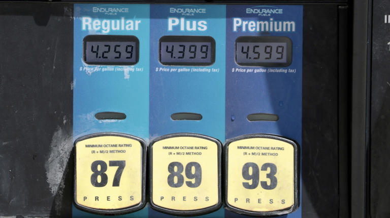 87 vs. 89 octane: What's the difference between these fuel grades?
