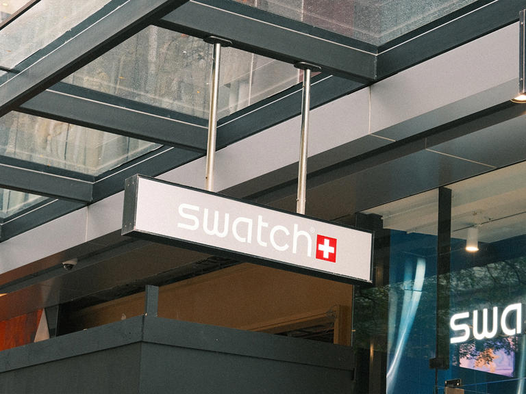 ‘Not lining up for that’: Will fans snub the Swatch x Audemars Piguet ...