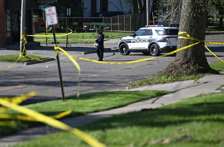 Bond set at $250K for woman accused of injuring 4 in Jackson shooting