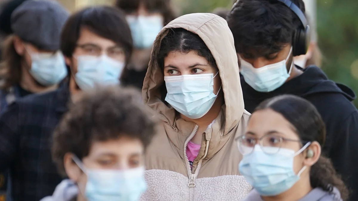Nuevo brote de meningitis B en Reino Unido: muere un estudiante y hay ...