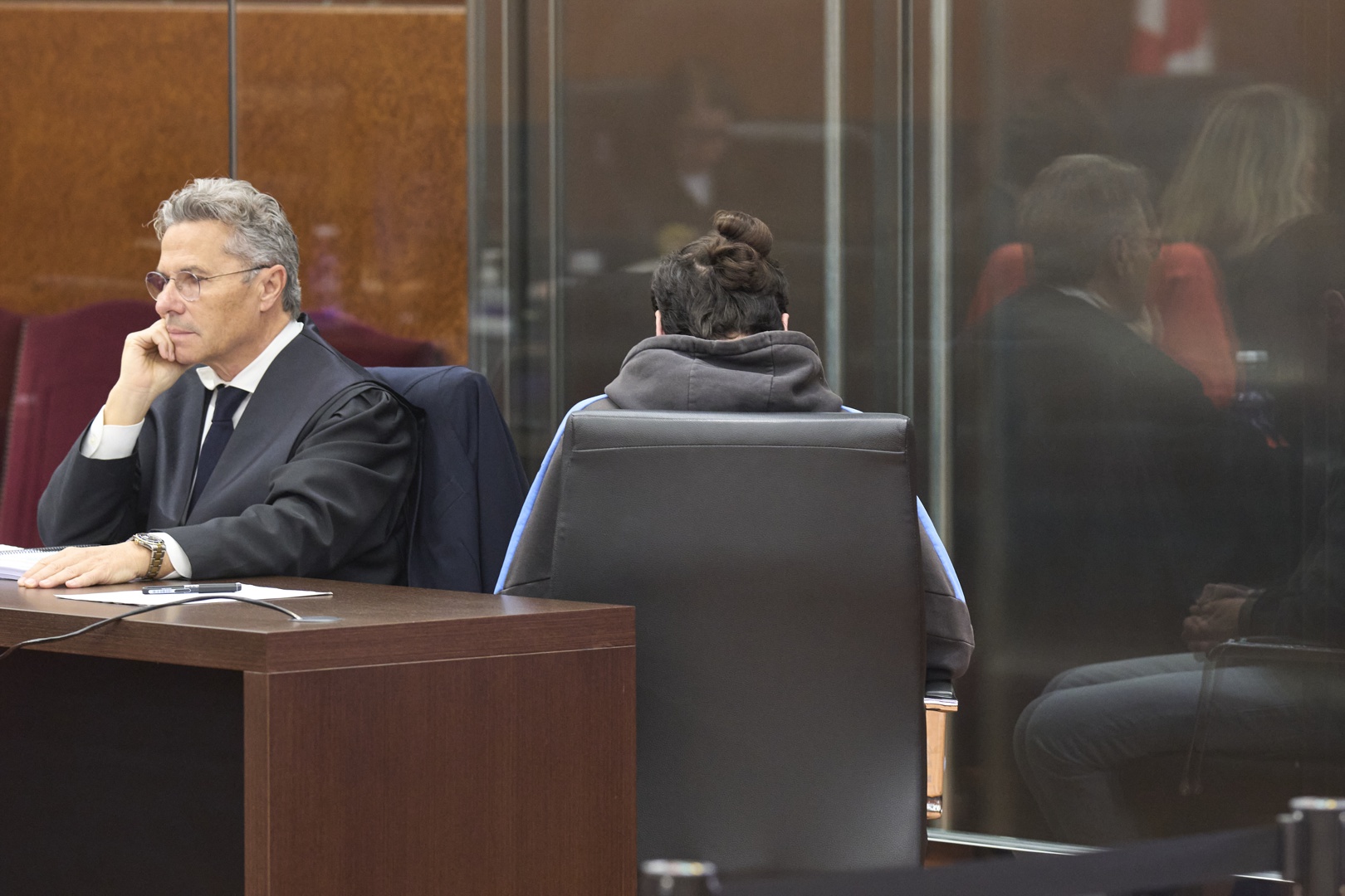 El jurado declara culpable al acusado de asesinar a su mujer en Vitoria ...