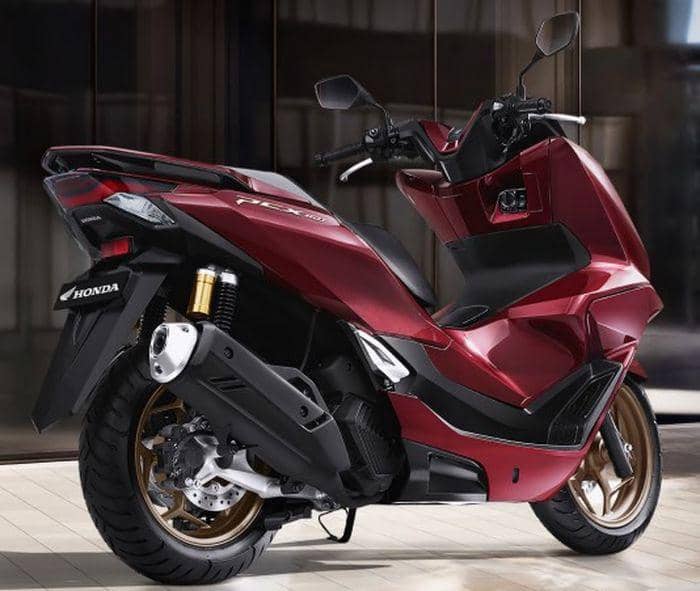 Mesin Sama, Kenapa Sensasi Naik Honda Vario 160 dan PCX 160 Berbeda?