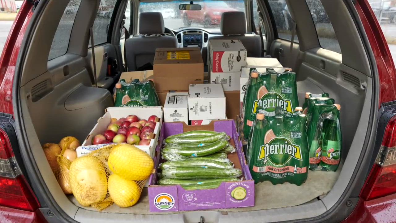 Image showcasing Billions wasted from expired food