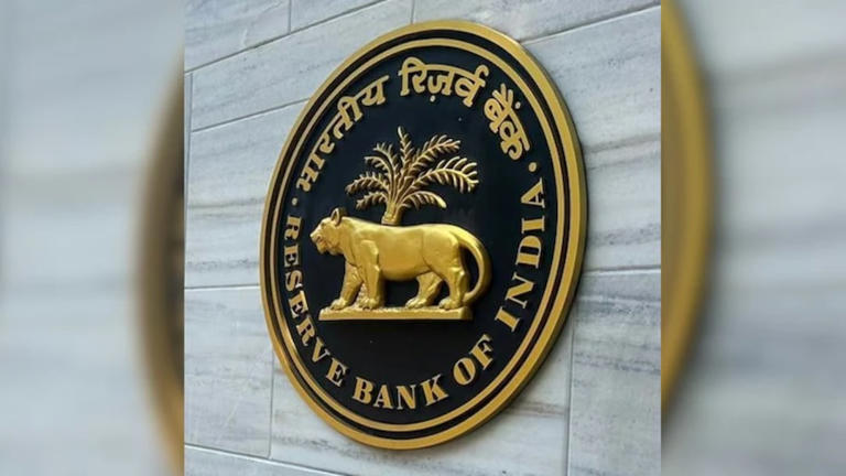 India's RBI lifts bond-trading target for primary dealers by 48%