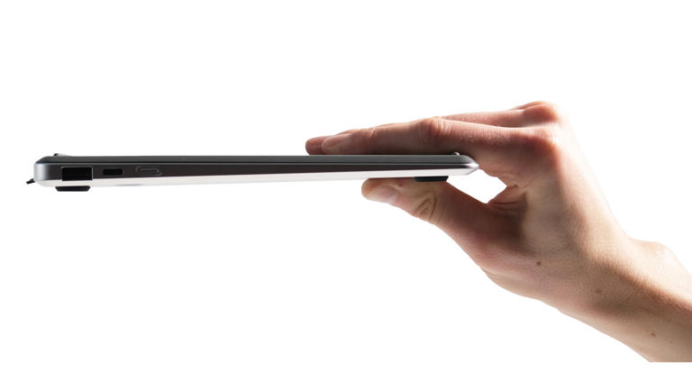 Ultra-slim power bank with replaceable battery aims targets ...